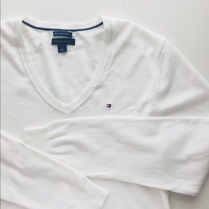 Tommy Hilfiger White Sweater. SIZE L. Cotton blend